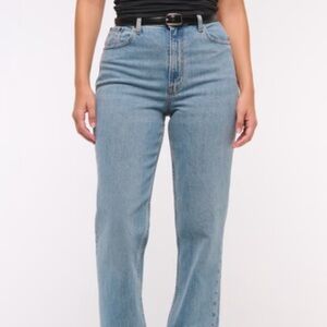 Abercrombie & Fitch ‘The 90s Straight Ultra High Rise’ Curve Love Jean 6S